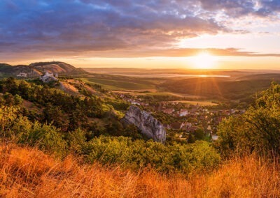 Klentnice, východ slunce, Pálava